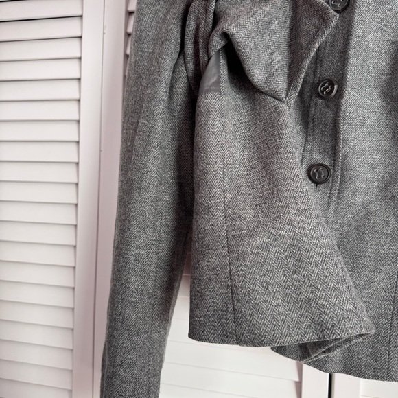 Escada Wool Collarless Layered Button Closure Gray Jacket Blazer Size 40 - Picture 7 of 11